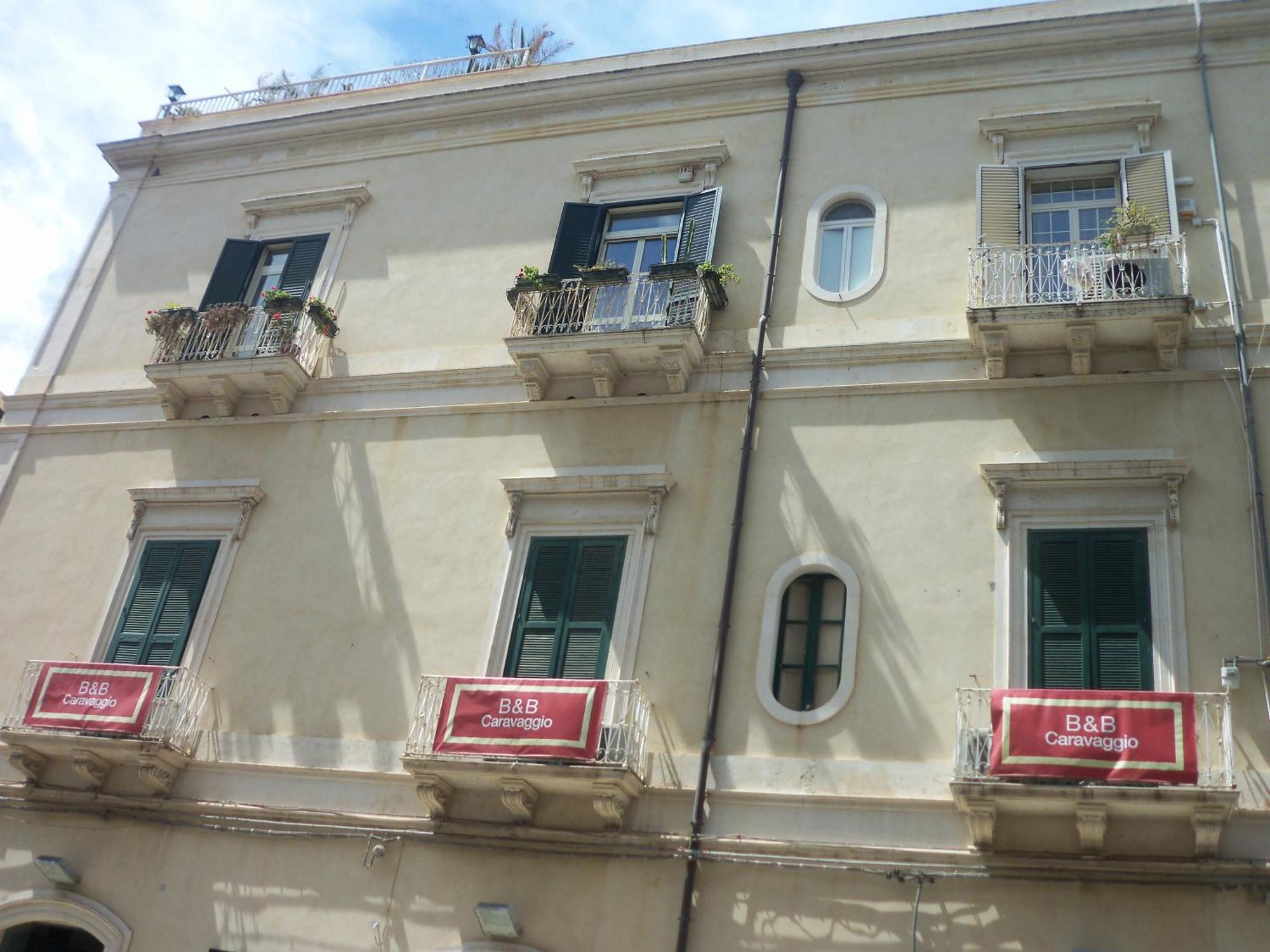 B&B Caravaggio Siracusa 200 Metres From Ortigia Сиракузы Экстерьер фото