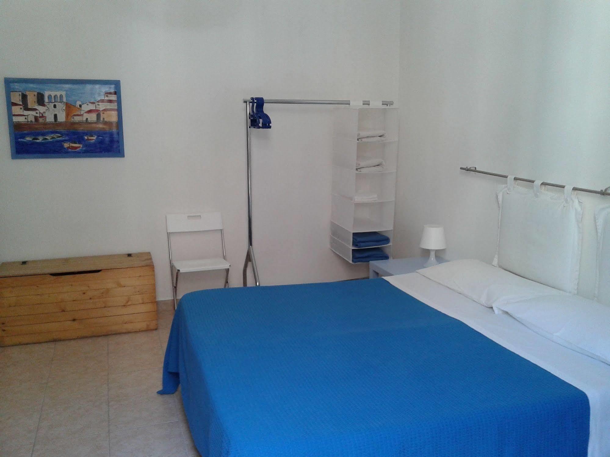 B&B Caravaggio Siracusa 200 Metres From Ortigia Сиракузы Экстерьер фото